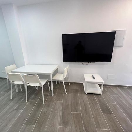 Apartamentos Montalvo Metropolis C Torremolinos Bagian luar foto