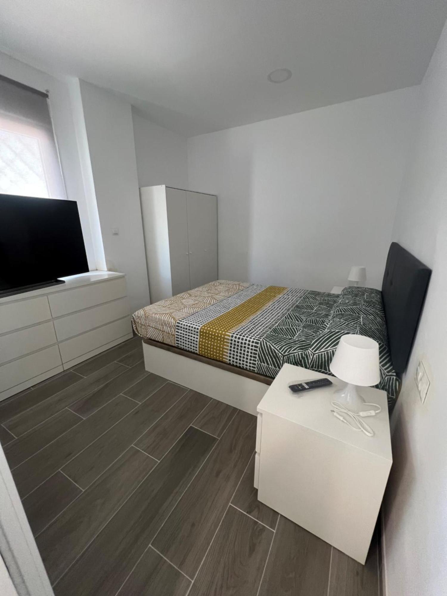 Apartamentos Montalvo Metropolis C Torremolinos Bagian luar foto