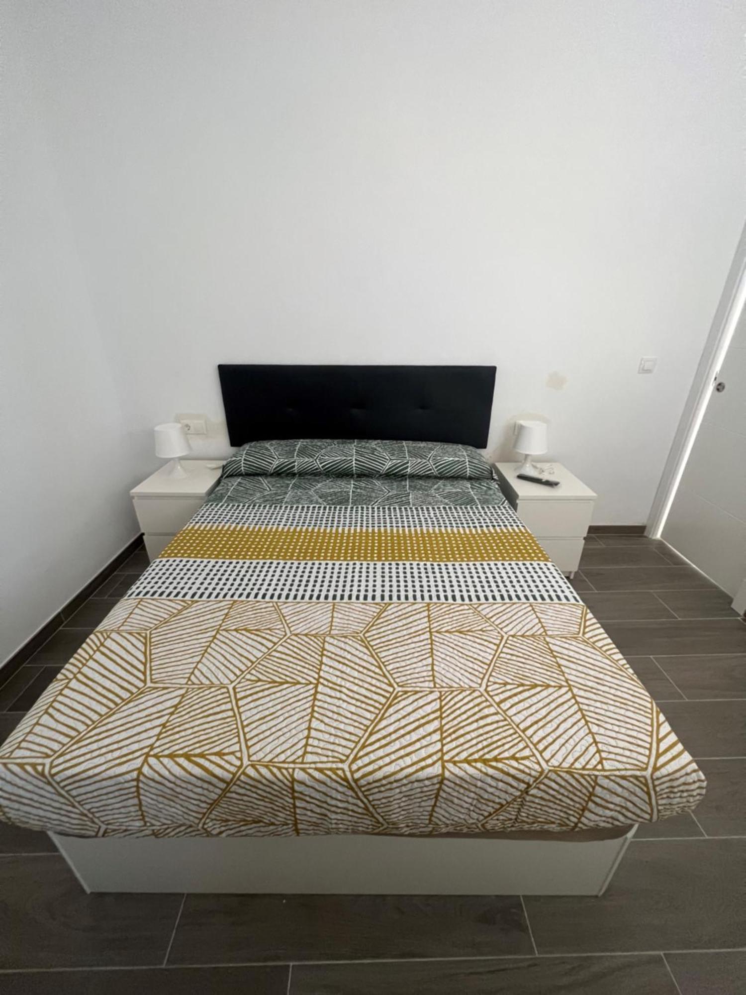 Apartamentos Montalvo Metropolis C Torremolinos Bagian luar foto