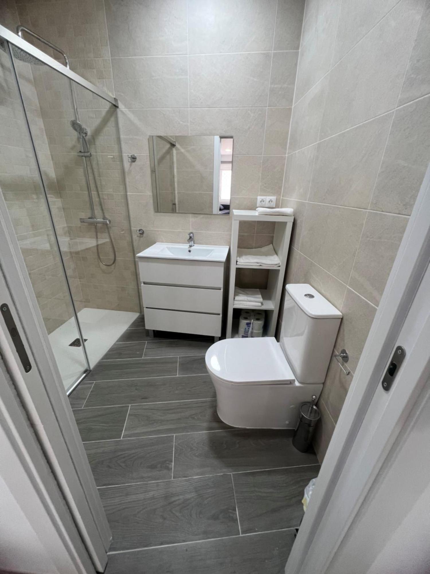 Apartamentos Montalvo Metropolis C Torremolinos Bagian luar foto